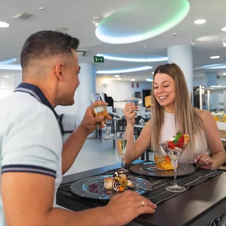 Del Mar Отель 4*
