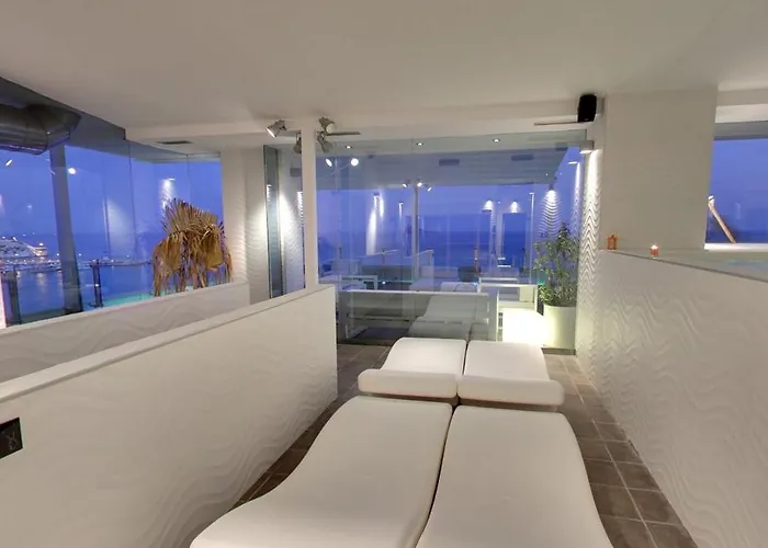 Hotel Del Mar 4*